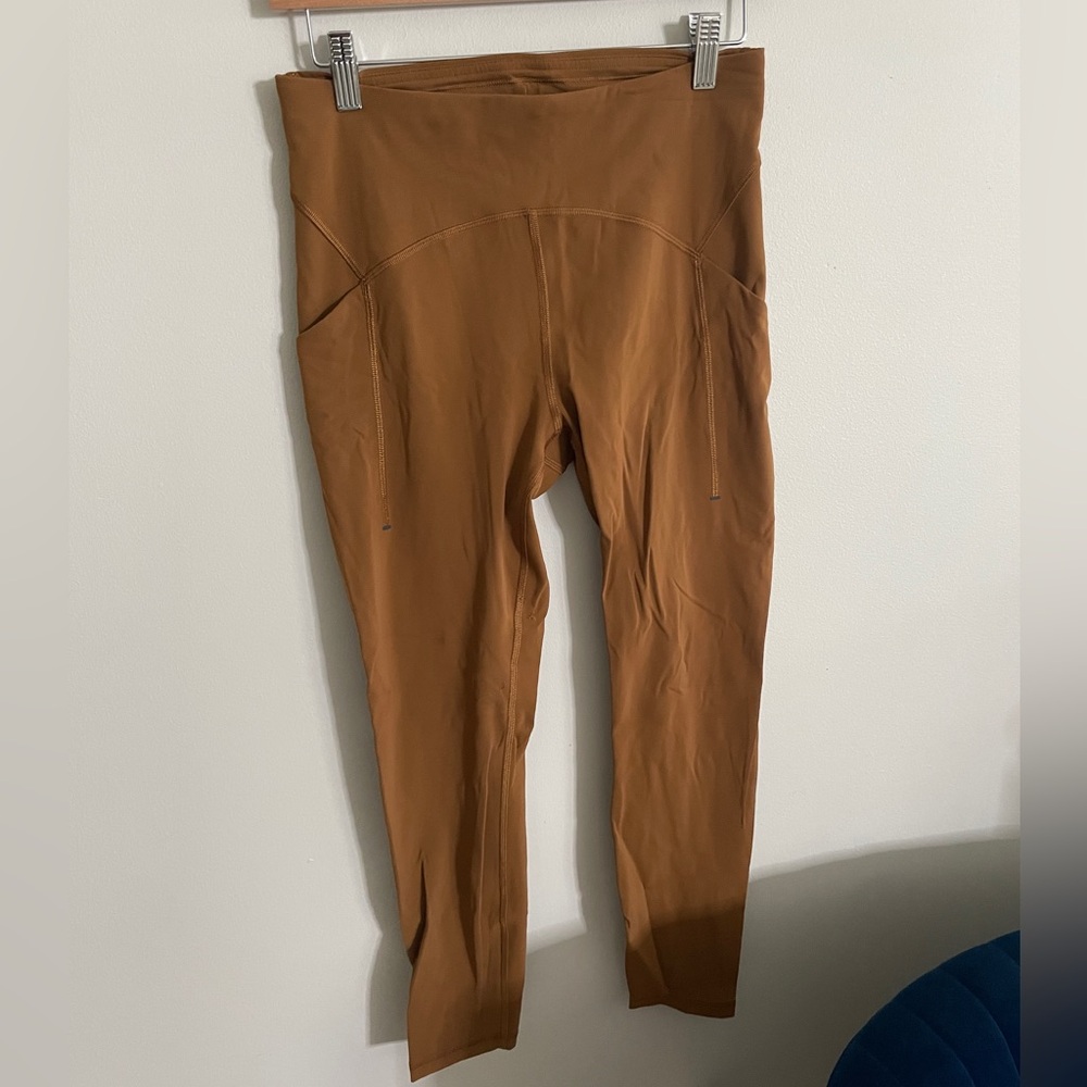 lululemon Align High-Rise Crop with Pockets 23"
